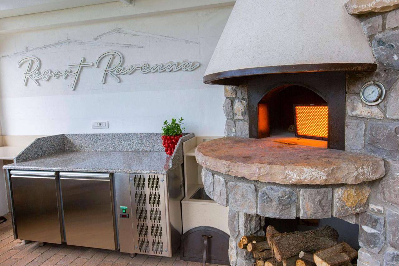 Resort Ravenna Масса-Лубренсе Экстерьер фото