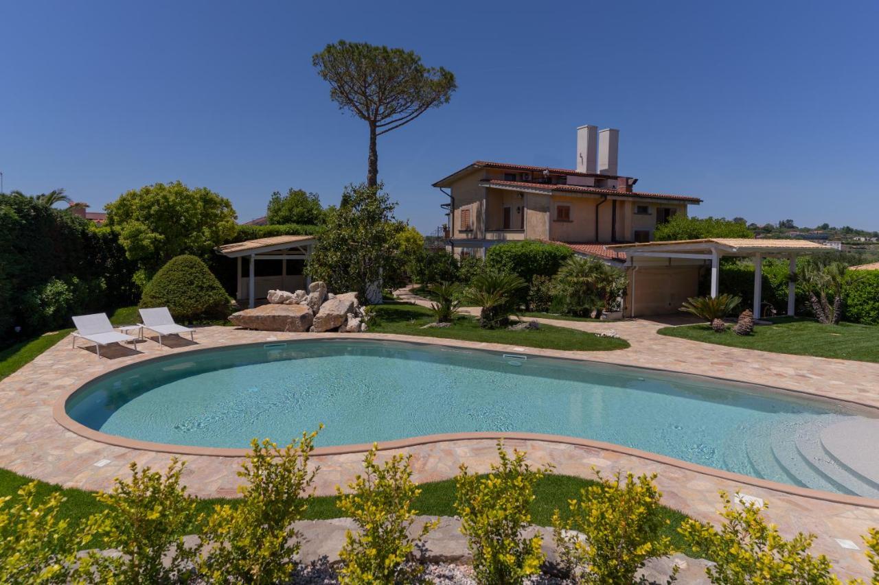 Resort Ravenna Масса-Лубренсе Номер фото